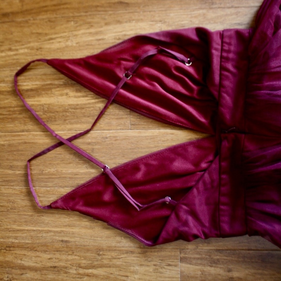 Floor-length Deep V Neck Burgundy Dress - Picture 8 of 8